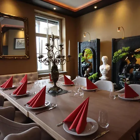 Im Kavalierhaus Machern