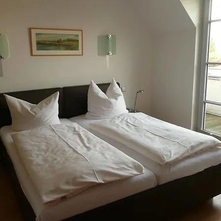 מלון Im Kavalierhaus Machern