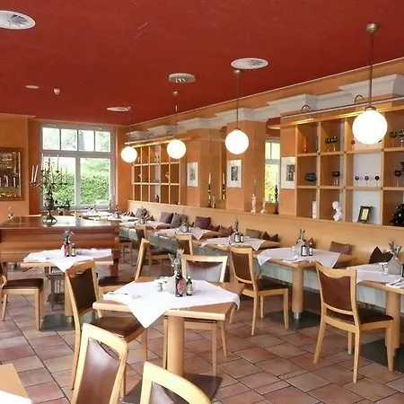 Hotel Im Kavalierhaus 3*