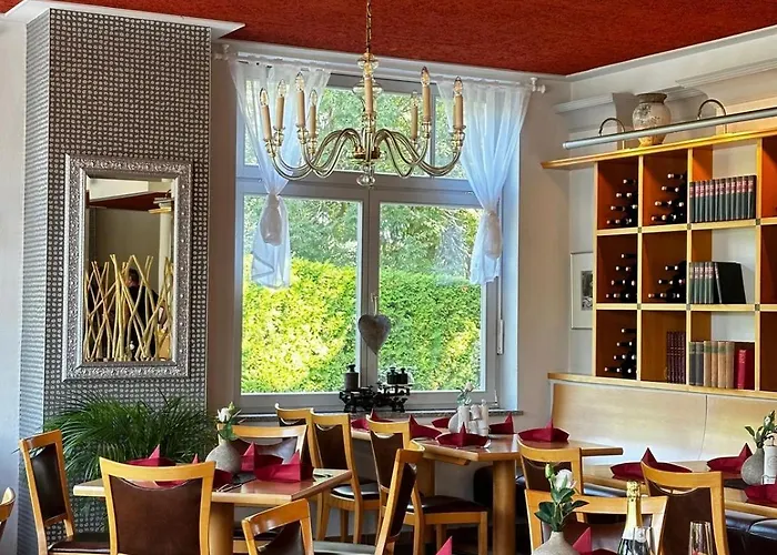 Hotel Im Kavalierhaus 3*