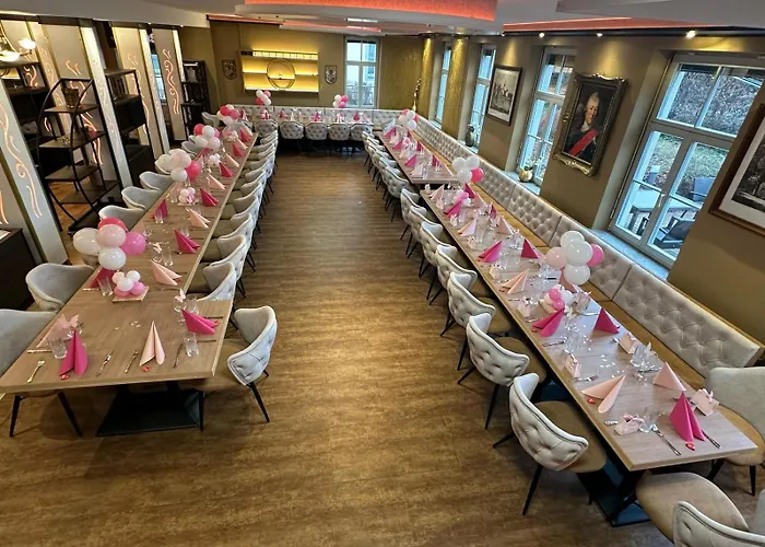 Im Kavalierhaus Hotel 3*