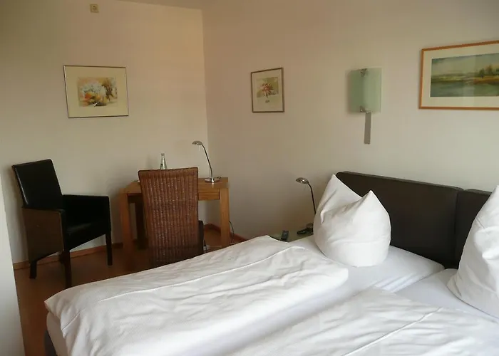 Hotel Im Kavalierhaus 3*