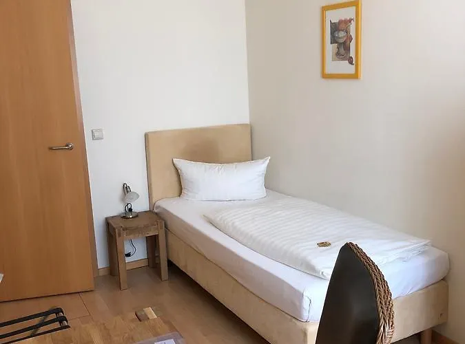 Im Kavalierhaus 3* Machern